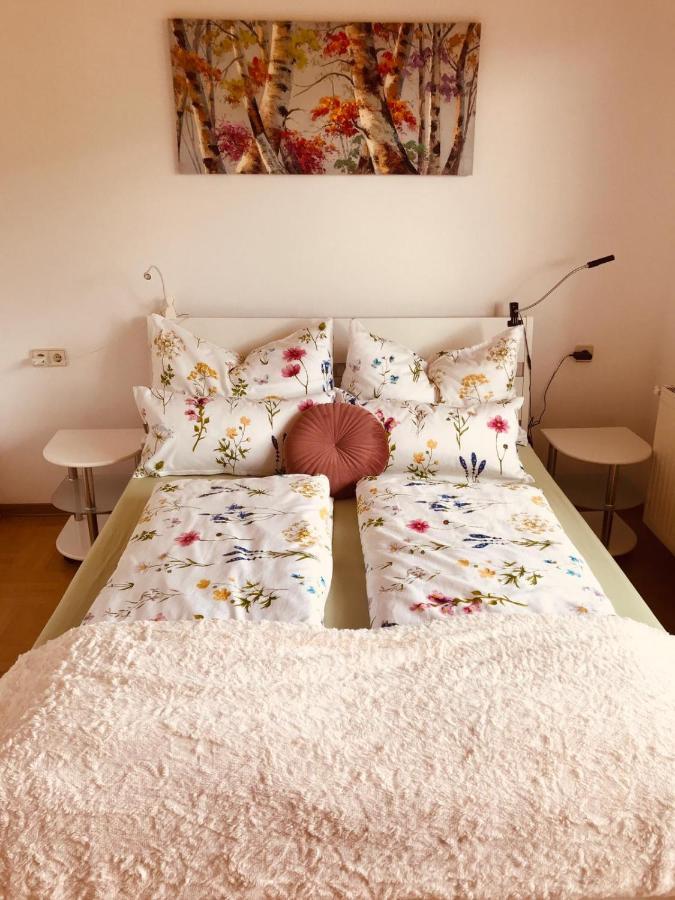 Ferienwohnung Resi Mit Traumhaftem Seepanorama ستيندورف ام أوسياخ المظهر الخارجي الصورة